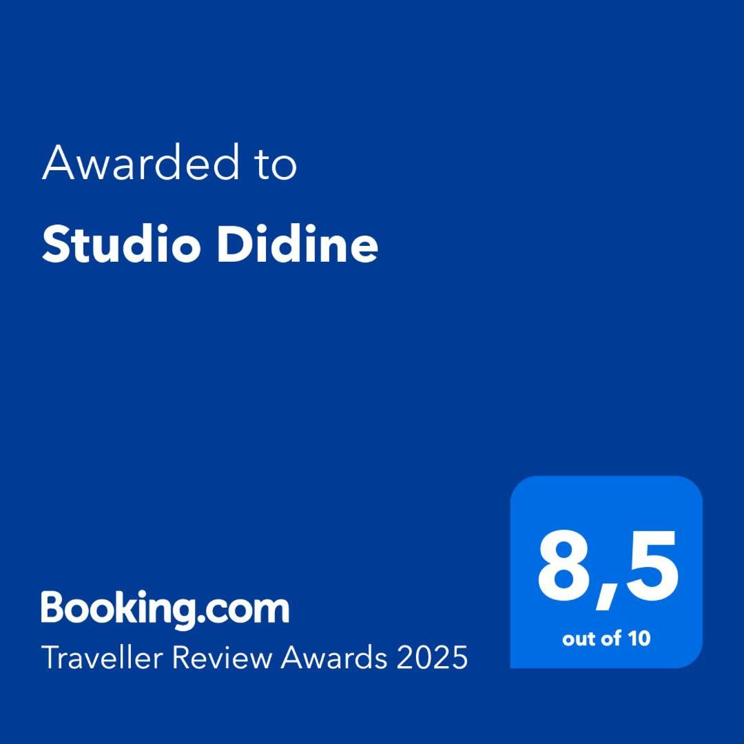Studio Didine Σαρλρουά Εξωτερικό φωτογραφία